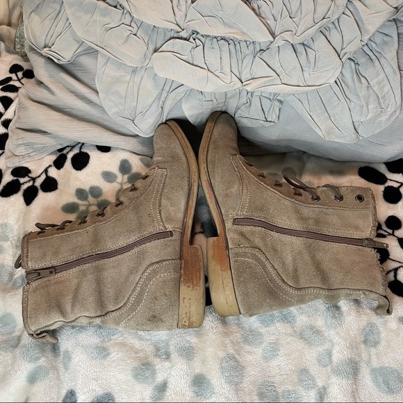 Lavorazione Artigiana Leather Lace Up Dessert Boots  metal chain detailing 8 - Picture 8 of 8